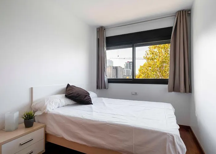 Close To Diagonal Apartament Barcelona